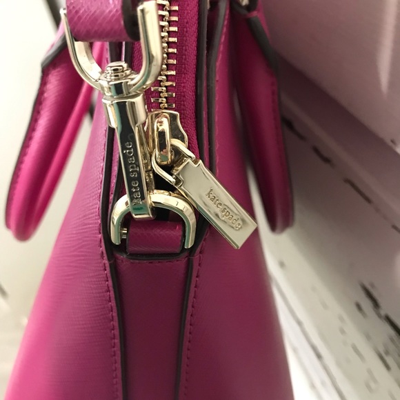 Kate Spade ♠️ Medium Dome Crossbody Purse - Picture 14 of 16